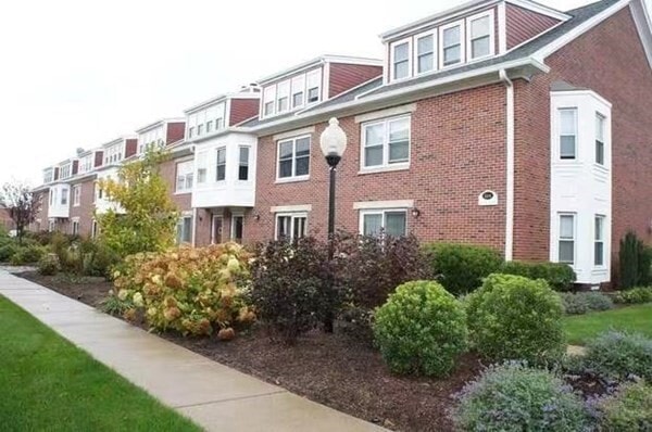 Foto del edificio - 162 Quincy Shore Dr