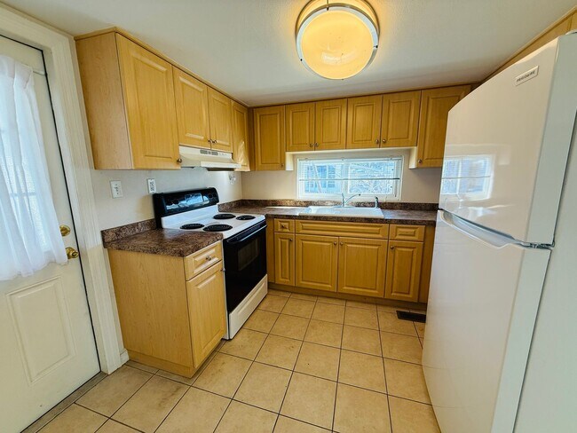 Foto del edificio - Regency Cove 55+ Gated Community - 2 bedroom won't last long, come See!!