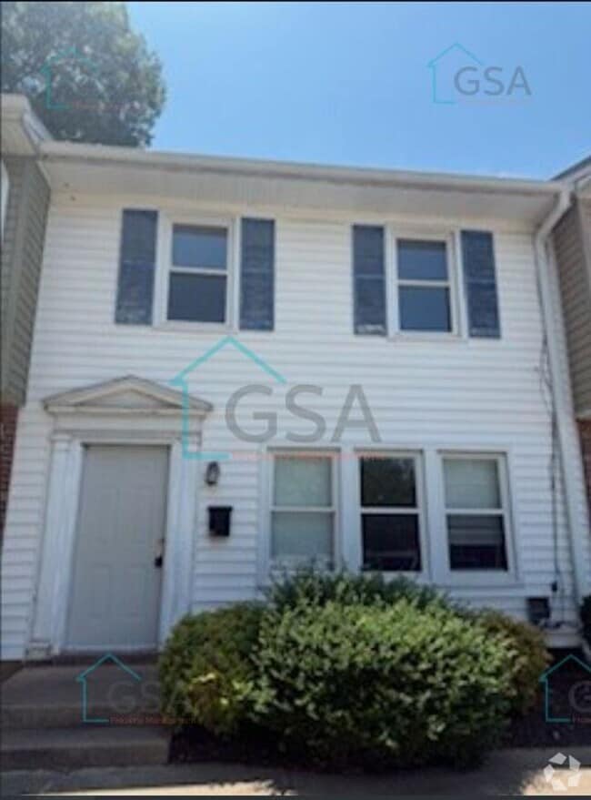 Building Photo - 156 Pine Creek Ct Ext