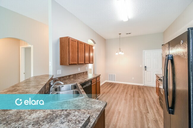 Foto del edificio - 94011 Last Ln