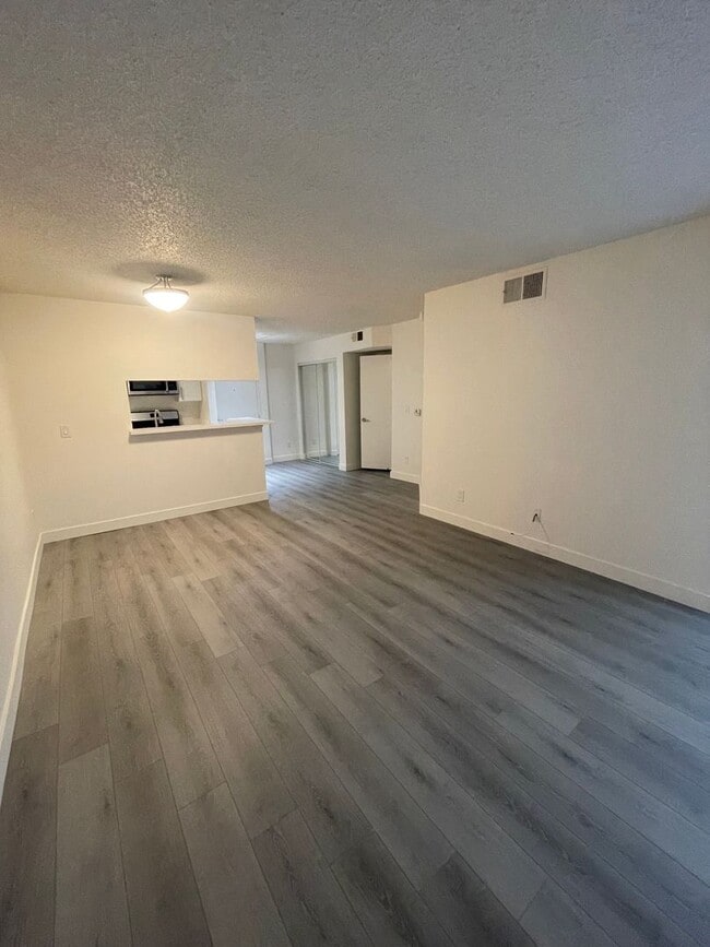 Interior Photo - Sterling Court Apartments