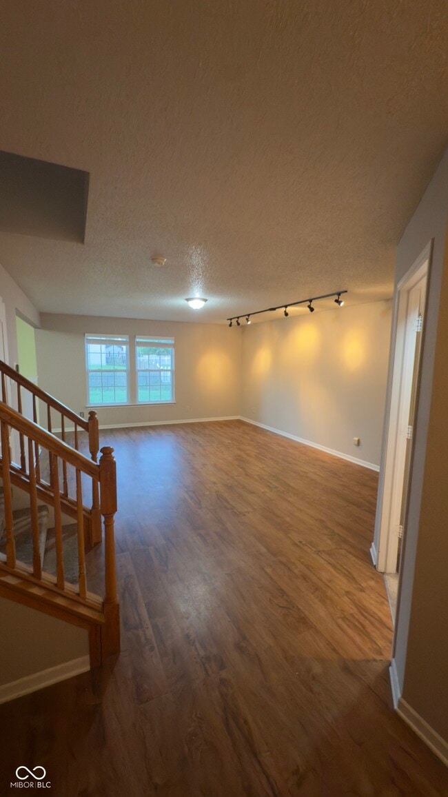 Building Photo - 2992 Sentiment Ln