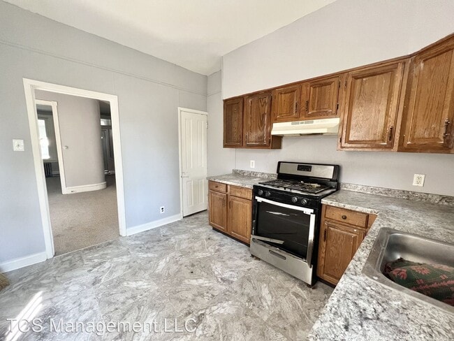 Building Photo - 3 br, 1 bath House - 1317 North 55th Street