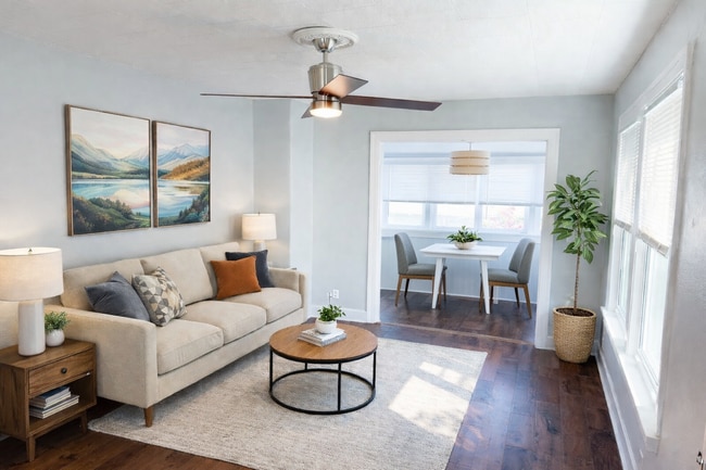 Building Photo - 620 15th St N