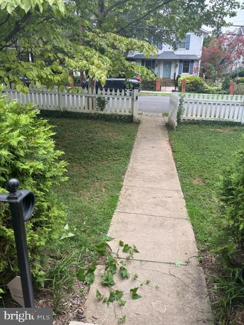 Foto del edificio - 4307 Brandywine St NW