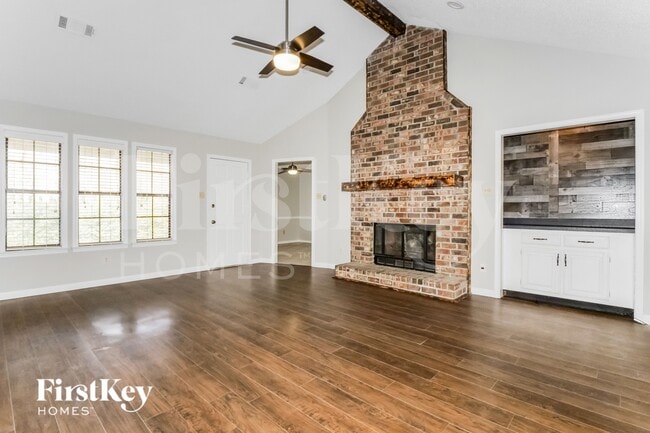 Building Photo - 9460 Woodcutter Ln