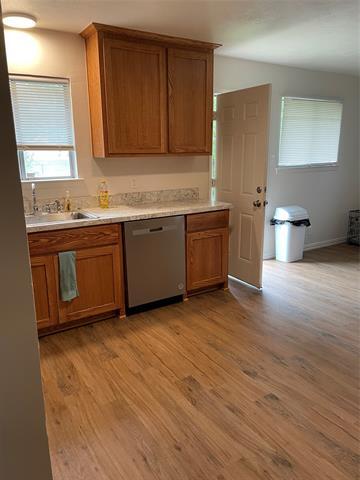 Foto del edificio - 3520 Sunnydale Ln