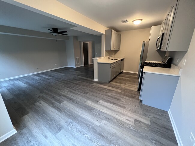 kitchen / living room - 74 E Shag Bark Ln