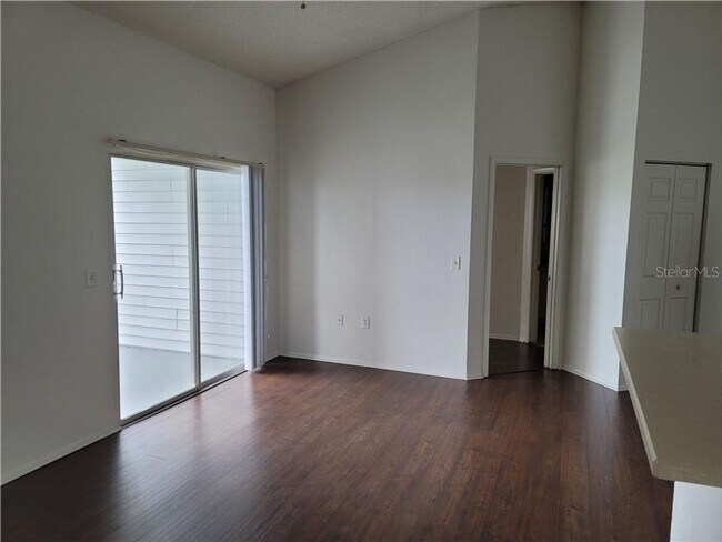 Building Photo - The Gables at Lakeside 2/2