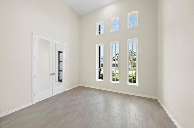 Foto del edificio - 9806 Oakwood Trl