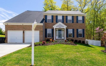 Building Photo - 1501 Fallsgrove Ln