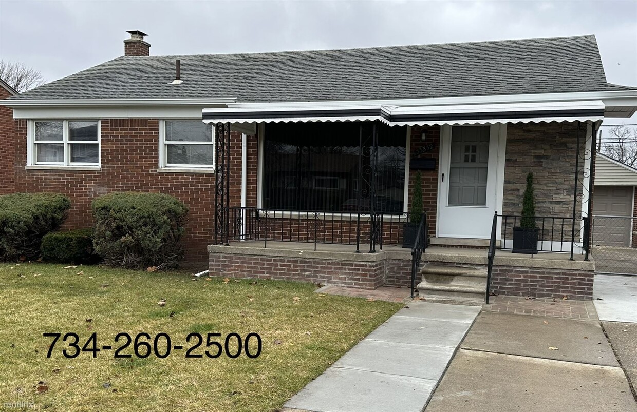 Primary Photo - 3 br, 2 bath House - 33532 Kathryn St