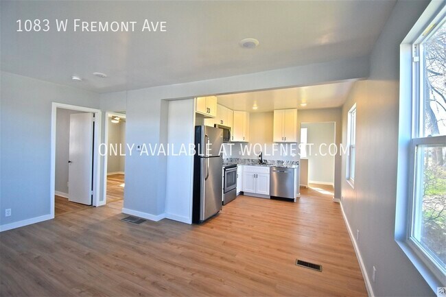 Foto del edificio - Remodeled 2 Bedroom Salt Lake Home! No Dep...