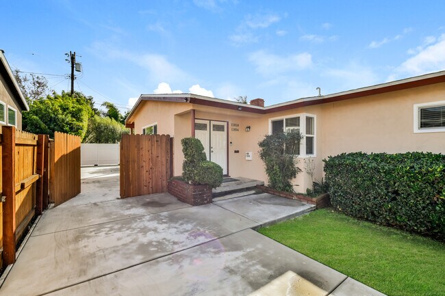 Foto del edificio - 11858 Beatrice St