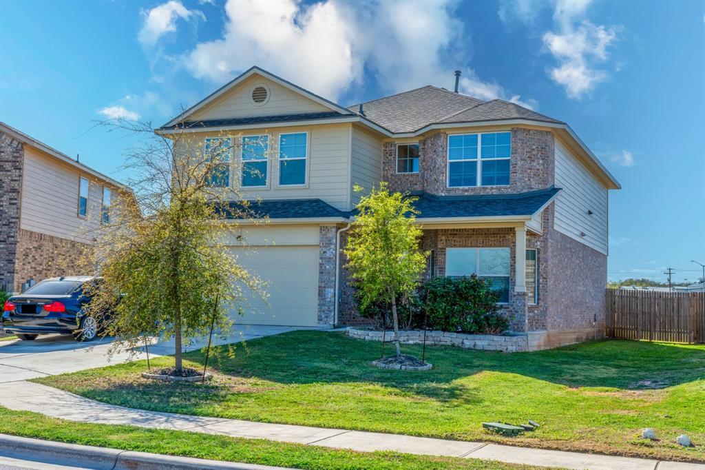Foto principal - 1405 Brashear Ct