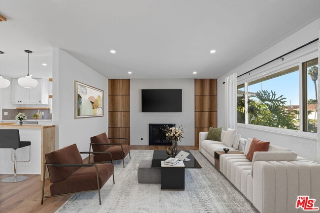 Foto del edificio - 14592 Belmar Cir