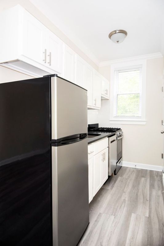 Foto del edificio - 646 W Roscoe St