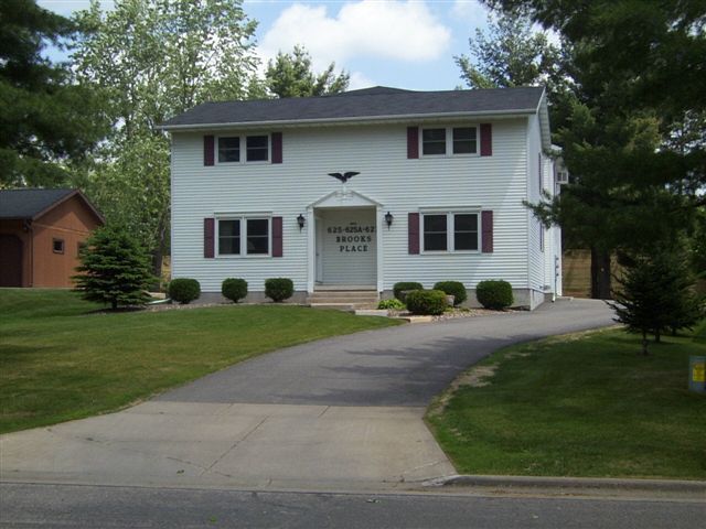 Building Photo - 625 Brooks Pl