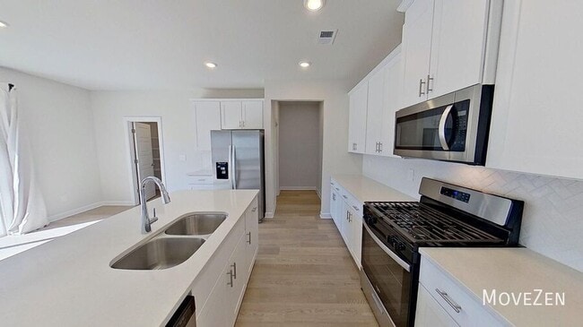 Building Photo - 269 Lavinia Cir