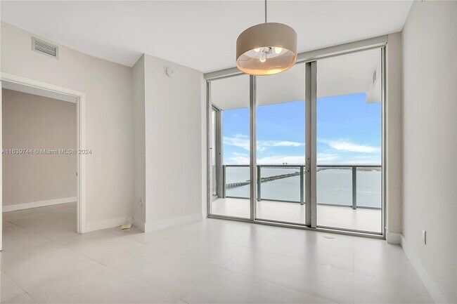Foto del edificio - 2900 NE 7th Ave