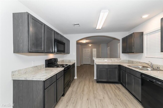 Building Photo - 4 br, 2.5 bath House - 4910 Banyan Tree Trl