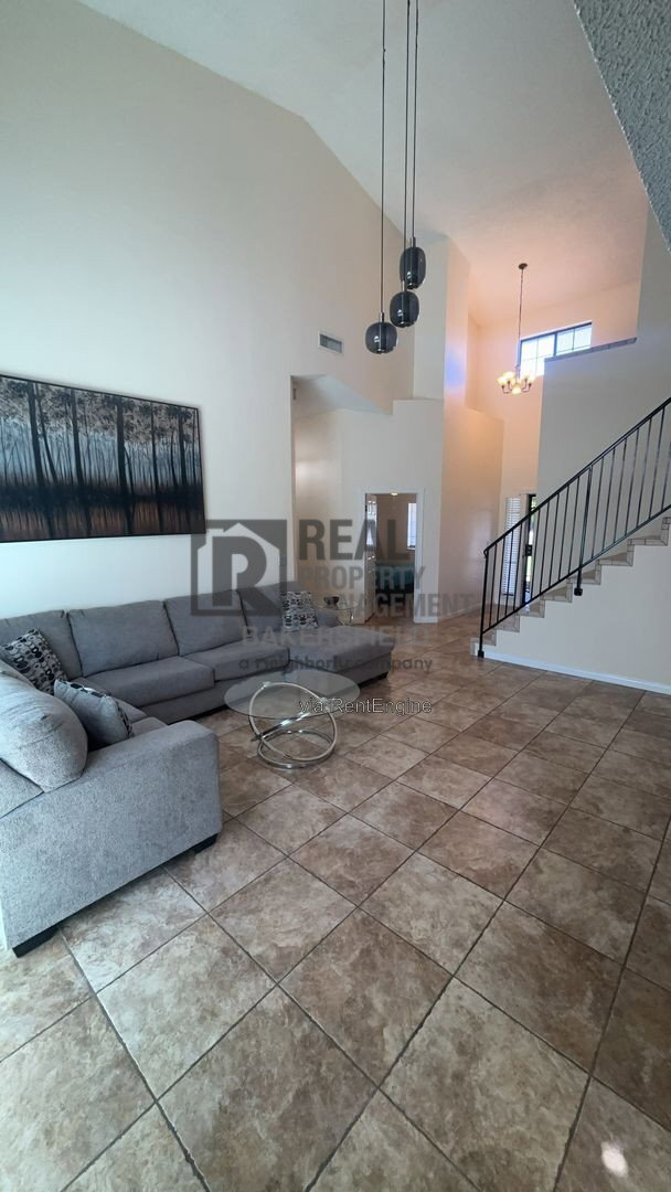 Foto del edificio - 4213 Southern Breeze Dr