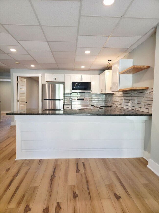 Foto del edificio - 3915-3917 Mount Troy