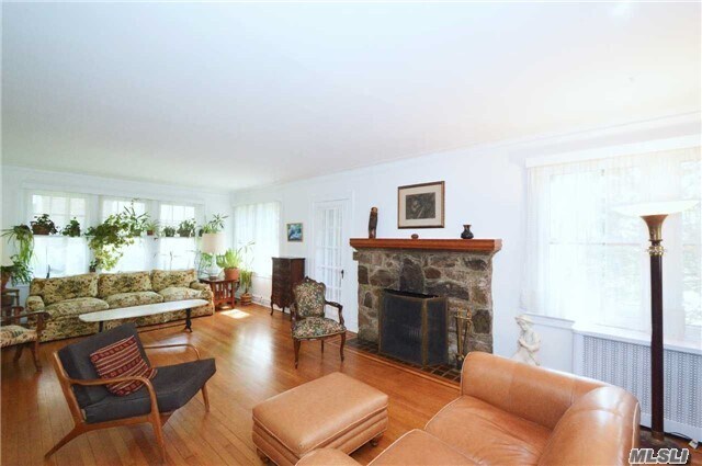Building Photo - 53 Colgate Rd