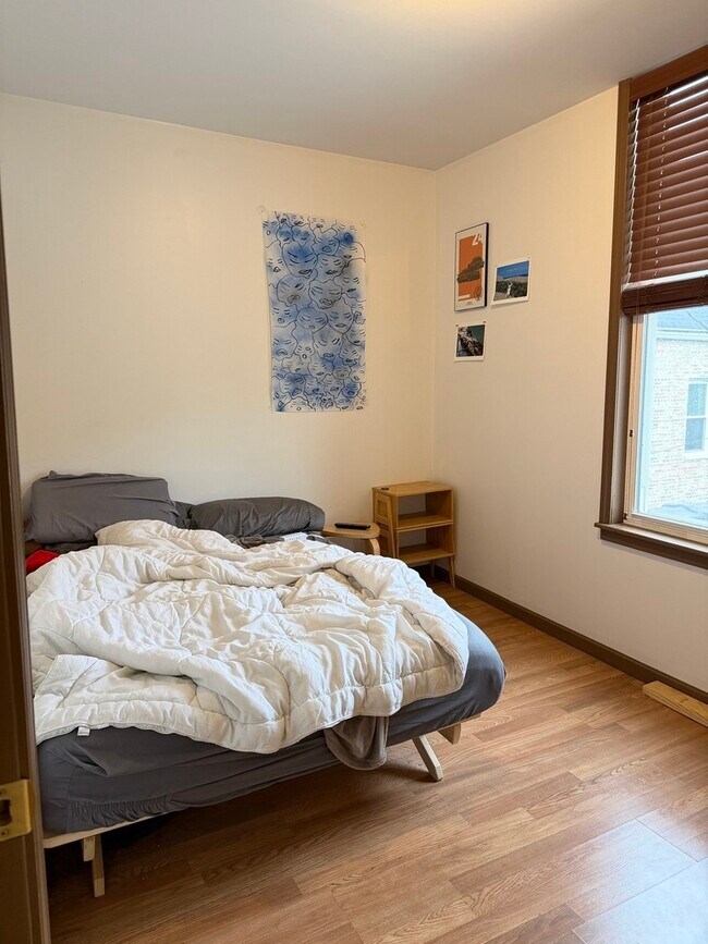 Foto del edificio - 1410 W Blackhawk St