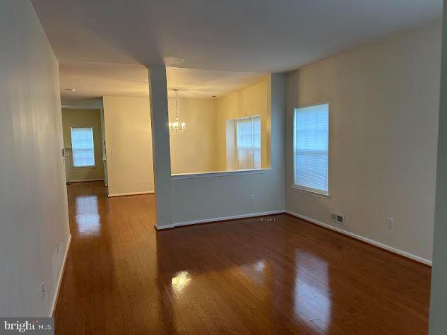 Building Photo - 35 Versailles Blvd