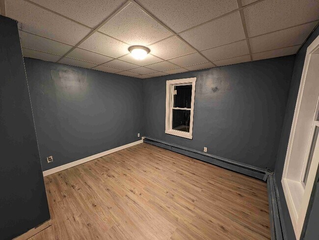 Building Photo - 54 Rosedale St