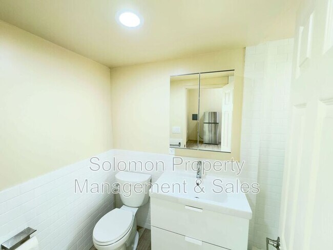 Foto del edificio - 513 N Ditmar St