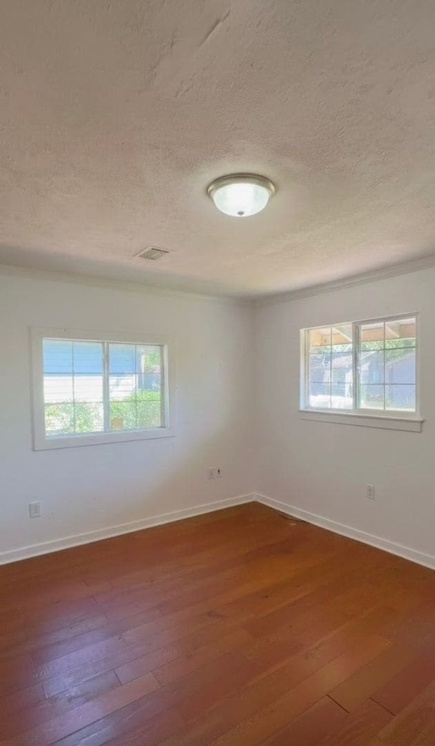 Foto del edificio - 1004 Lanier Ave