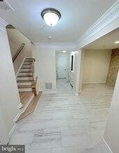 Building Photo - 9160 Landon House Ln