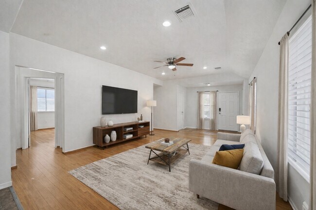 Foto del edificio - 14323 Brunswick Point Ln