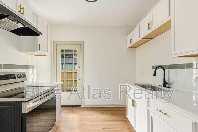 Foto del edificio - 2934 Purington Ave