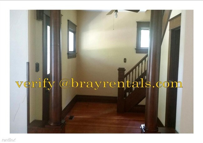 Building Photo - 1133 Ouray Ave