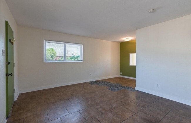 Foto del edificio - 3434 Smith Ave SE