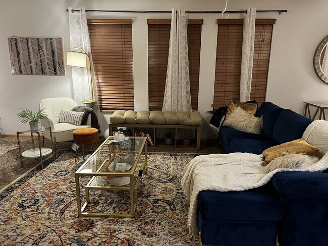 Foto del edificio - 5551 Boston Ct