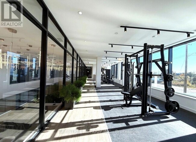 Photo du bâtiment - 3071 Trafalgar Rd