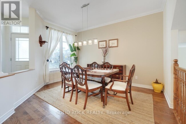 Building Photo - 801 Feather Moss Way