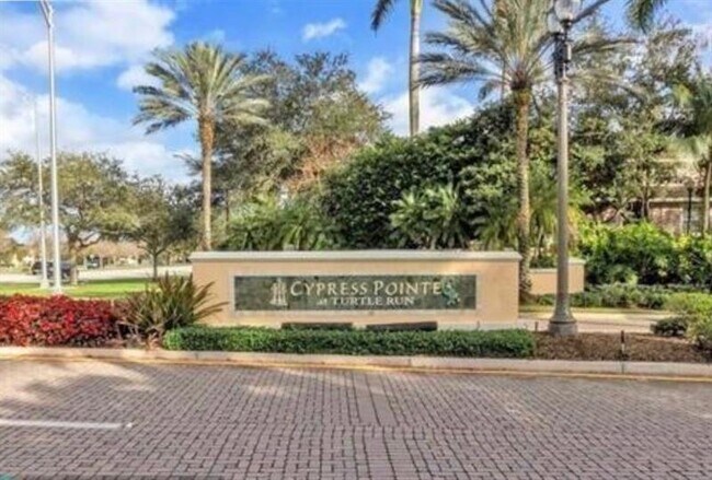 Foto del edificio - 6540 W Sample Rd