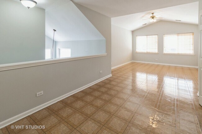 Building Photo - 279 Camel Bend Ct
