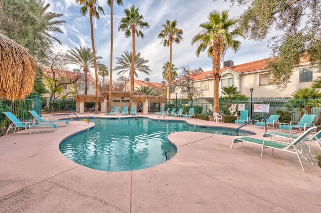 Foto del edificio - 5920 Greenery View Ln