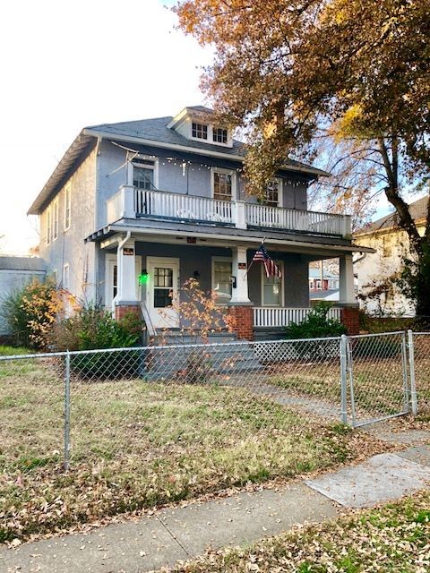Primary Photo - 3114 Barton Ave
