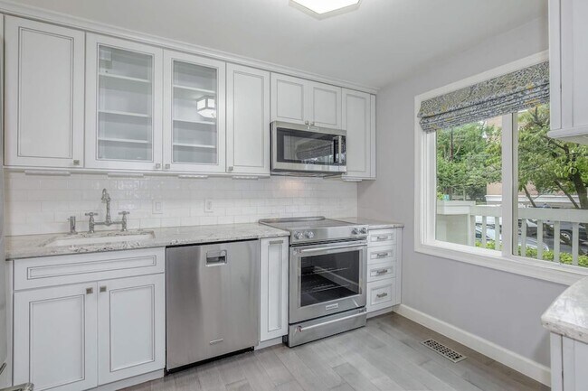 Foto del edificio - 935 S Taylor St