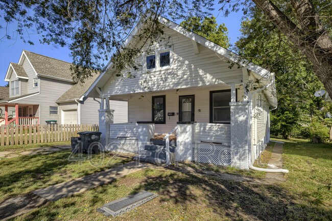 Foto del edificio - 2760 Laurel Ave