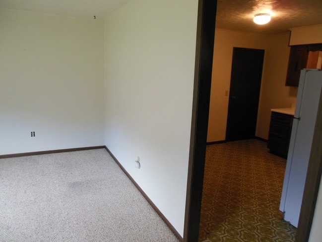 Building Photo - 2616 Vineyard St