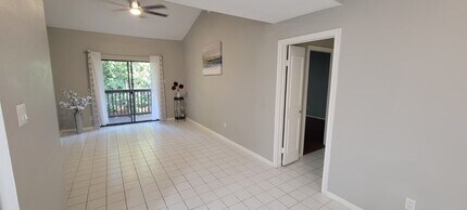 Building Photo - 11711 Memorial Dr