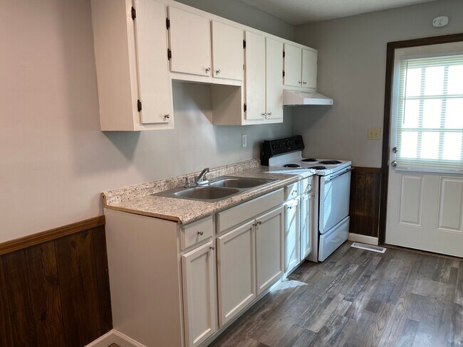 Building Photo - 40 Rossfield Cv